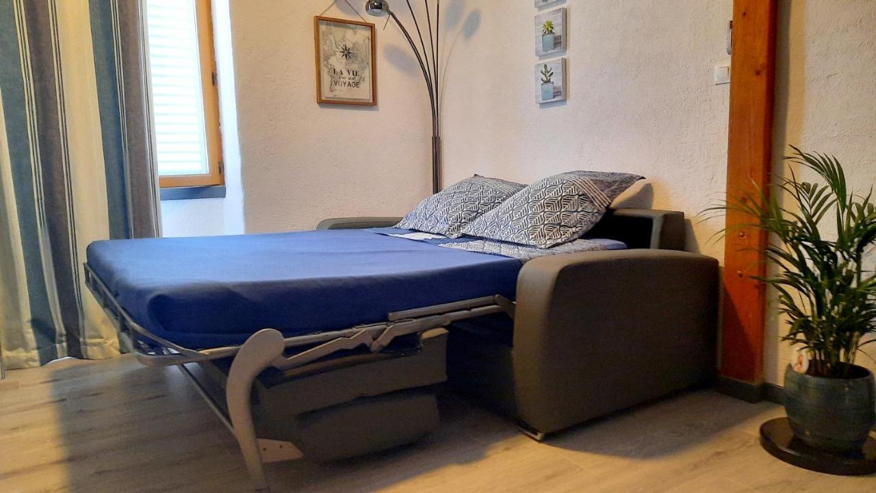 Menton, Centre Historique, Vue Mer Екстериор снимка