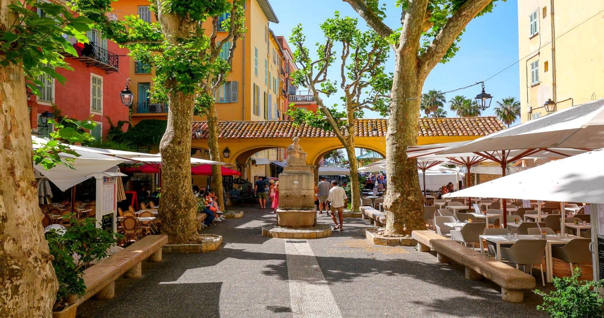 Menton, Centre Historique, Vue Mer Екстериор снимка